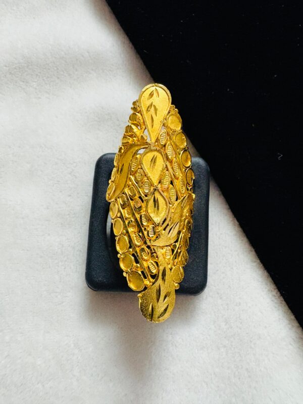Ring Design 15