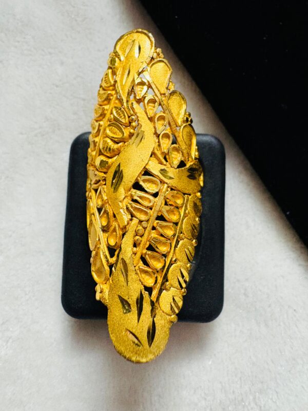 Ring Design 16