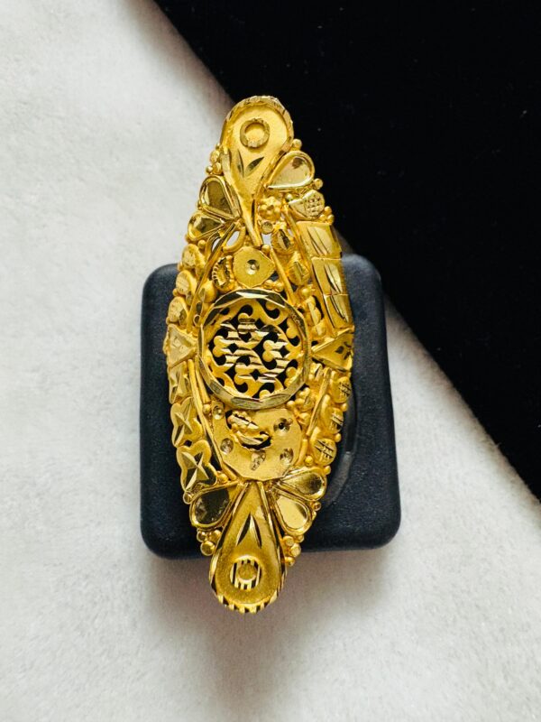Ring Design 21