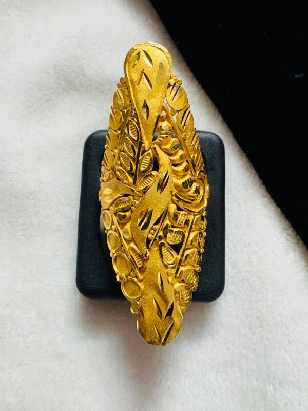 Ring Design 8